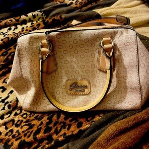 Guess purse